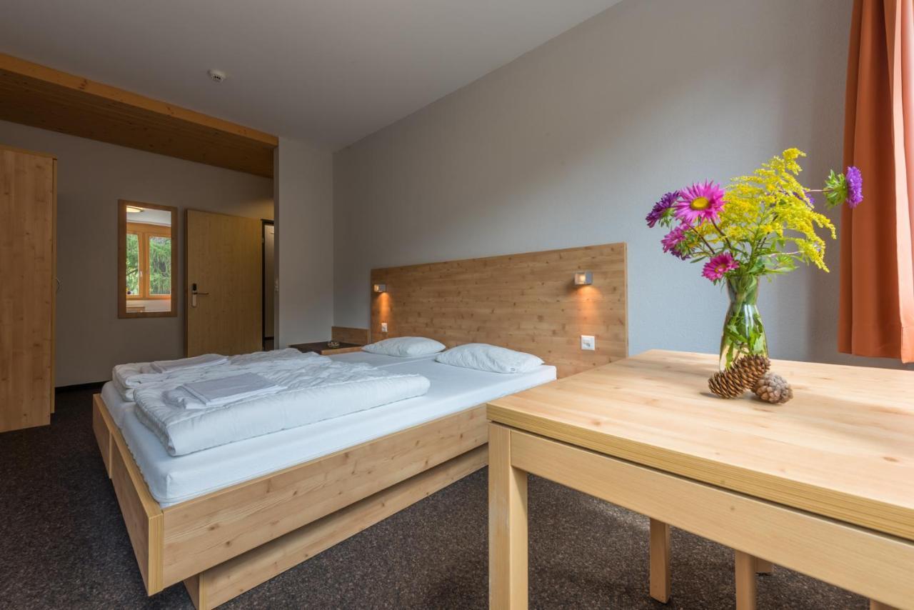 Sport Resort Fiesch - Fiescher Hostel エクステリア 写真